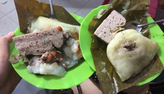 Bánh giò Cô Ngân